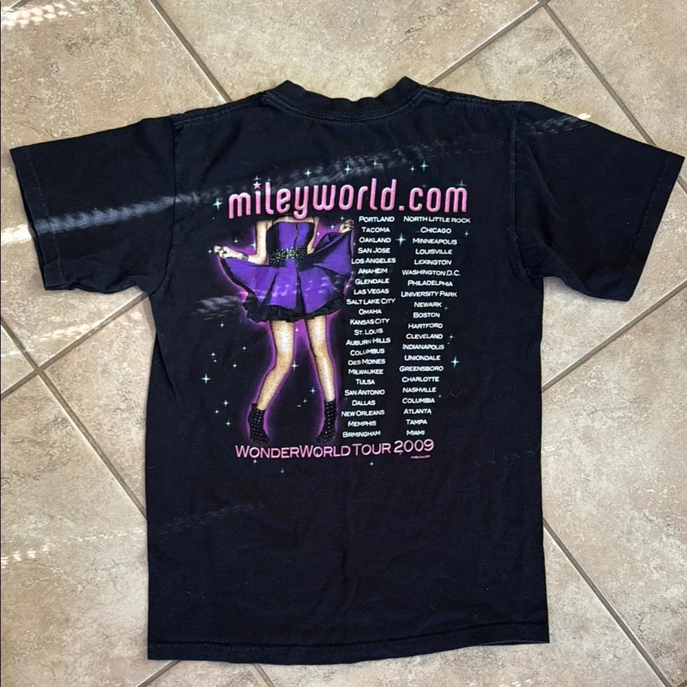 Miley Cyrus Cosmic Black and Pink Short Sleeve Tee - Picture 3 of 3